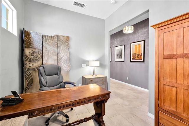 57 Syrah, Rancho Mirage CA: https://media.crmls.org/mediaz/65bd8df5-0ee6-479d-9fa4-6dfe477519eb.jpg