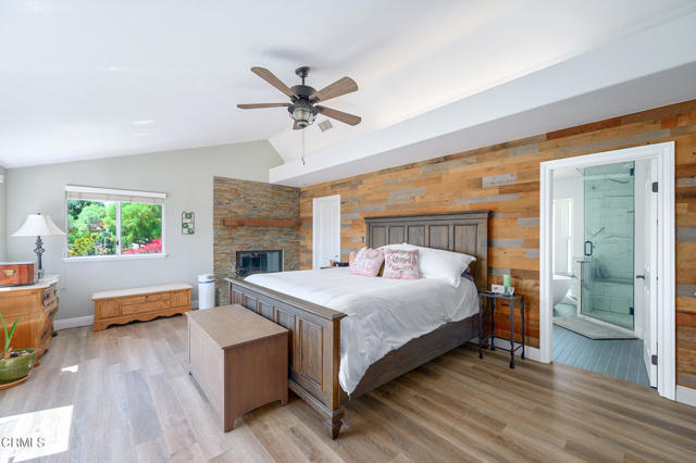 2207 Terra Bella Lane, Camarillo CA: https://media.crmls.org/mediaz/65be1bd2-d506-471b-ac37-917b1572921f.jpg