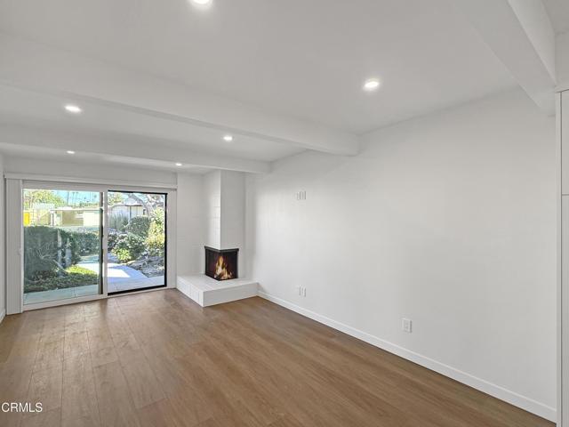 Detail Gallery Image 5 of 48 For 61 Redwood Ave, Ventura,  CA 93003 - 2 Beds | 1 Baths