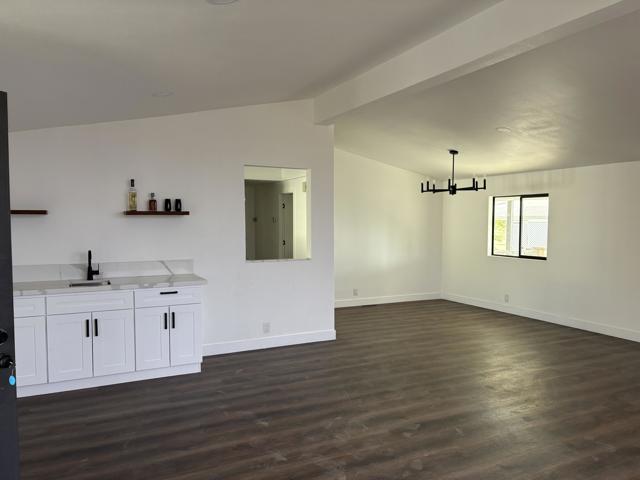 73851 Desert Greens S Drive, Palm Desert CA: https://media.crmls.org/mediaz/65bf2146-06dd-4a3d-b59e-7d6a6b46e513.jpg
