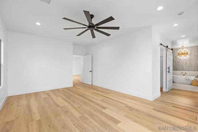 1826 Galveston St, San Diego CA: https://media.crmls.org/mediaz/65bf9deb-2d8e-4e42-a75d-ba740962d933.jpg