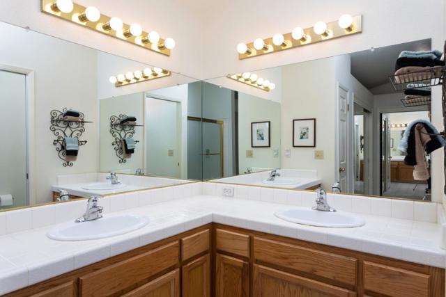847 Amber Avenue, Clovis CA: https://media.crmls.org/mediaz/65c0adb6-7142-4747-934b-9c8f6ff97a73.jpg