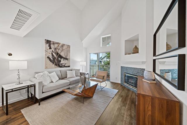 1400 El Camino Real, South San Francisco CA: https://media.crmls.org/mediaz/65c0f464-a72f-4bdb-b5d3-502cc30a7c56.jpg