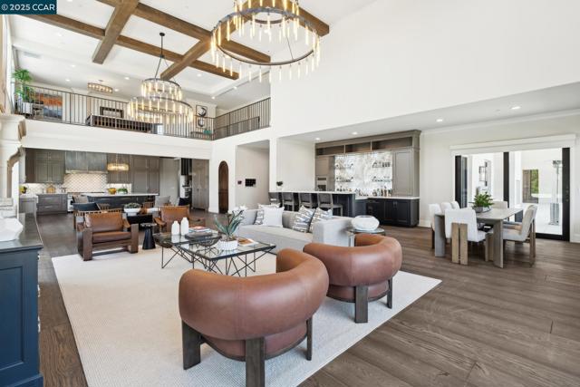 1021 Via Del Gato, Alamo CA: https://media.crmls.org/mediaz/65c101da-9fea-4163-8d1e-55c7396c4147.jpg