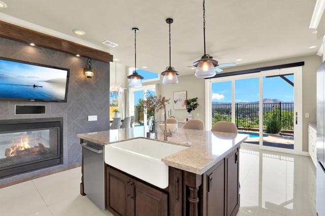 Detail Gallery Image 29 of 65 For 13611 Tradition St, San Diego,  CA 92128 - 4 Beds | 3 Baths