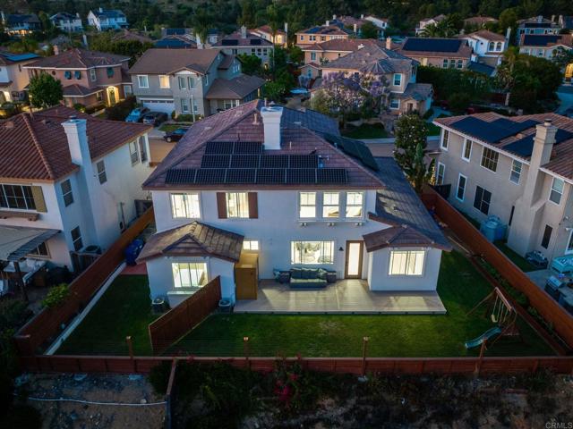 1438 Dolphin Court, San Marcos CA: https://media.crmls.org/mediaz/65c3d74a-849d-4a3b-9679-e922b5d81348.jpg