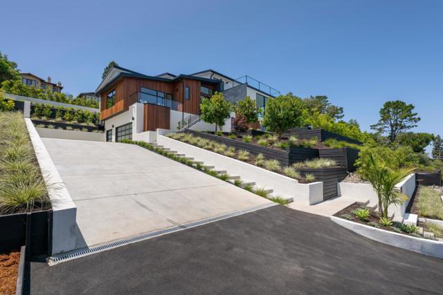 3964 Jefferson Avenue, Redwood City CA: https://media.crmls.org/mediaz/65c52faa-5b87-4228-bb09-dfa41298da06.jpg