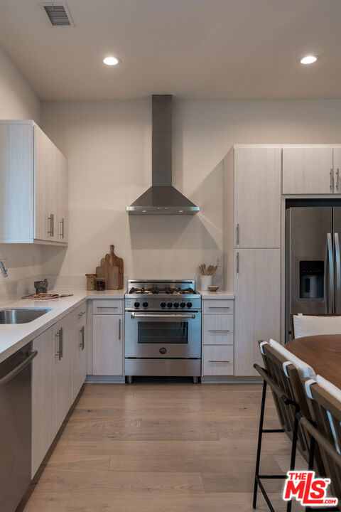 2210 Tom Mix Road, Los Angeles CA: https://media.crmls.org/mediaz/65c5eea0-b9b6-4461-9b3a-dd16826a4ae8.jpg