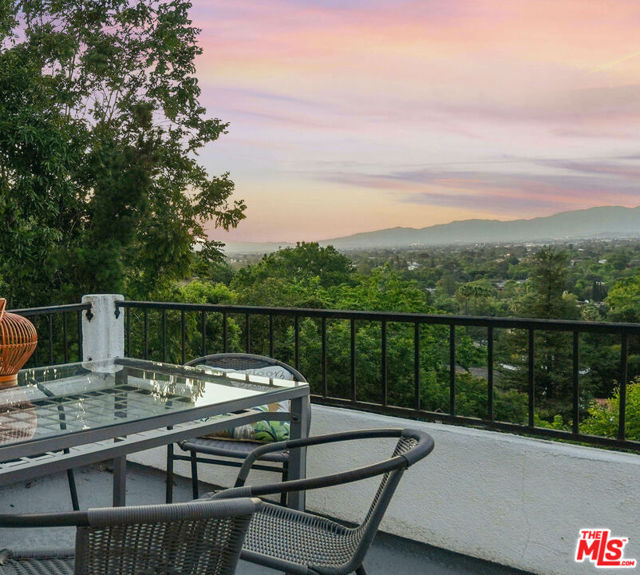 11501 Decente Drive photo 4