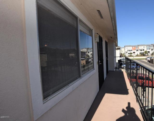 Detail Gallery Image 12 of 17 For 2670 Victoria Ave, Port Hueneme,  CA 93041 - 2 Beds | 1 Baths