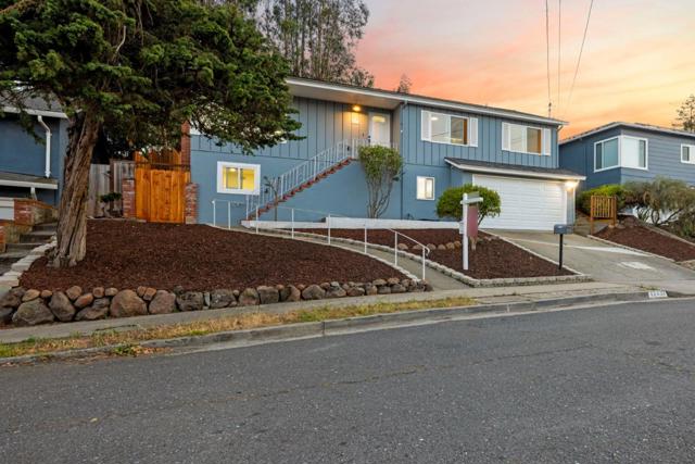 18631 Laredo Road, Castro Valley CA: https://media.crmls.org/mediaz/65c81b44-f321-4d8d-8dce-6b12f6891960.jpg
