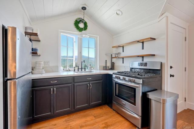 7702 Camino Sereno, Escondido CA: https://media.crmls.org/mediaz/65c91d03-bc4e-45b2-a293-34ef7a378960.jpg