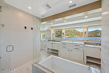 800 Lake Sherwood Drive, Lake Sherwood CA: https://media.crmls.org/mediaz/65c9b361-e410-4dc9-a9b0-811c913d1786.jpg