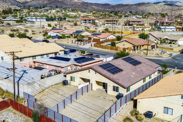 13235 Mountain View Road Road, Desert Hot Springs CA: https://media.crmls.org/mediaz/65ca1832-09bd-4e57-9970-0db63d586a03.jpg
