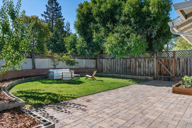 100 Highland Oaks Drive, Los Gatos CA: https://media.crmls.org/mediaz/65ca6783-5e93-40f1-8ea1-96ae2dbe1a05.jpg
