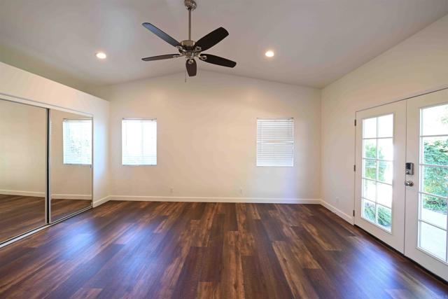 Detail Gallery Image 5 of 20 For 1860 Alessandro Trl, Vista,  CA 92084 - 3 Beds | 2 Baths