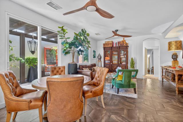 31560 Calle Agate, Cathedral City CA: https://media.crmls.org/mediaz/65cc3c2e-dbaa-42cc-9a6b-4b2dc4b2d38e.jpg