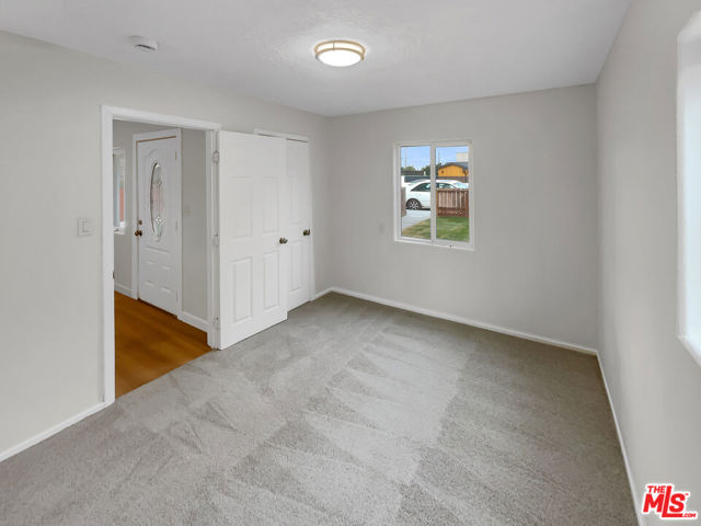 10692 Sycamore Avenue, Stanton CA: https://media.crmls.org/mediaz/65cc5796-b775-469d-9a91-469047329535.jpg