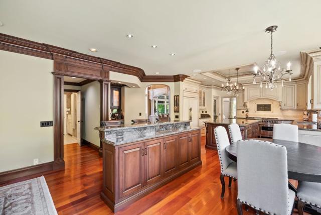 6541 Stonehill Drive, San Jose CA: https://media.crmls.org/mediaz/65cc6adc-fb77-47fa-9248-d495bb5ccff0.jpg