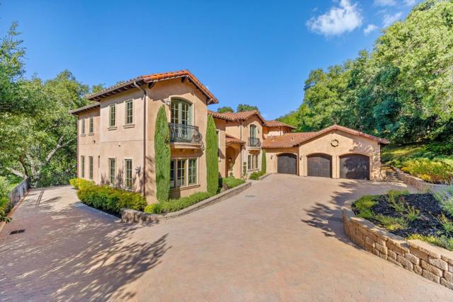 11860 Francemont Drive, Los Altos Hills CA: https://media.crmls.org/mediaz/65cdeb31-7e73-4ddb-a791-a83ba15af8ef.jpg