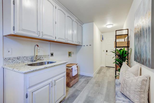 3415 Spring Creek Lane, Milpitas CA: https://media.crmls.org/mediaz/65ce3215-8e45-4ed4-b24b-425ca089de6c.jpg