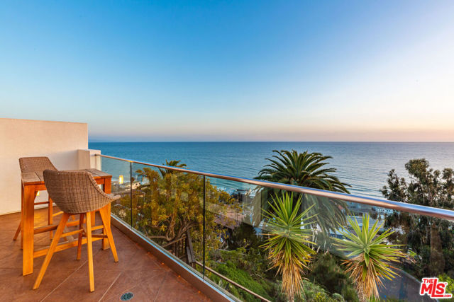 21470 Rambla Vista, Malibu, California 90265, 4 Bedrooms Bedrooms, ,3 BathroomsBathrooms,Single Family Residence,For Sale,Rambla Vista,24368215