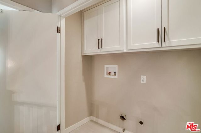 1832 Rockefeller Lane, Redondo Beach, California 90278, 2 Bedrooms Bedrooms, ,2 BathroomsBathrooms,Residential,For Sale,Rockefeller,25603743 1832 Rockefeller Lane, Redondo Beach, California 90278, 2 Bedrooms Bedrooms, ,2 BathroomsBathrooms,Residential,For Sale,Rockefeller,25603743