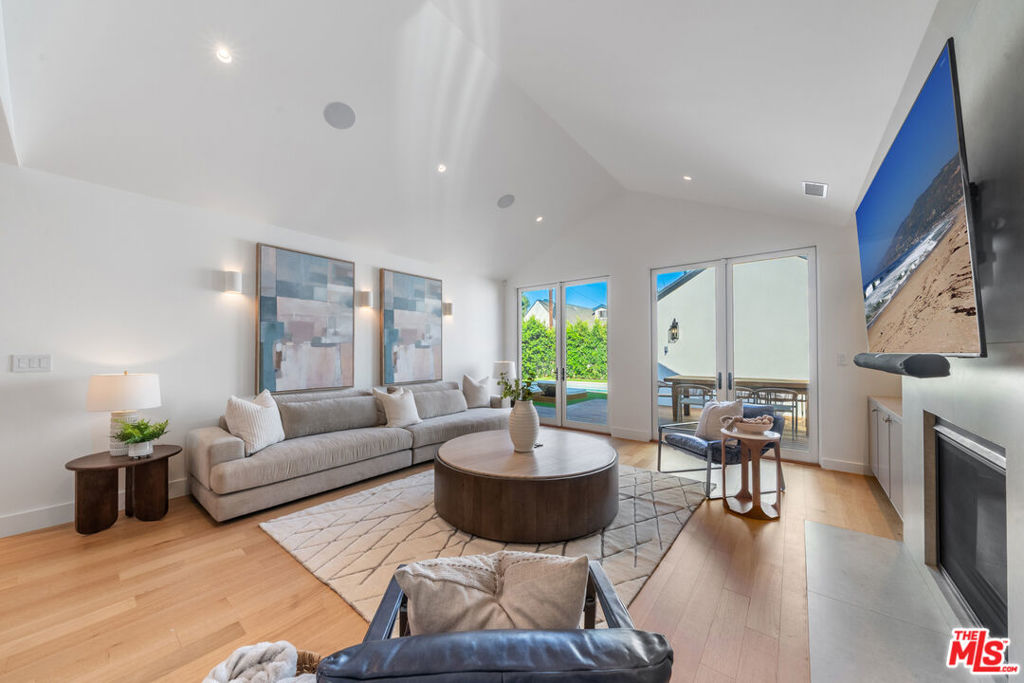 MLS #26868993 image #124