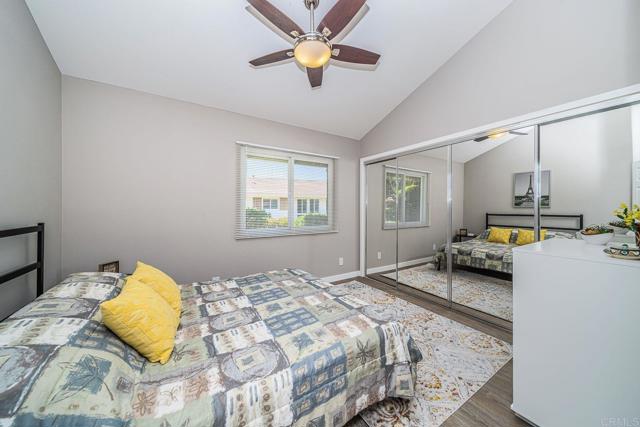 Detail Gallery Image 1 of 21 For 3660 Vista Campana North #2, Oceanside,  CA 92057 - 1 Beds | 1 Baths