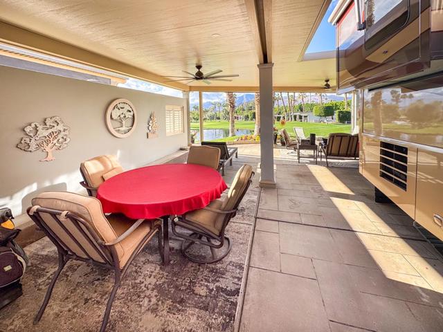 80394 Avenue 48, Indio CA: https://media.crmls.org/mediaz/65d759fe-cb2f-4dd5-9c24-f8b7adcafe7c.jpg