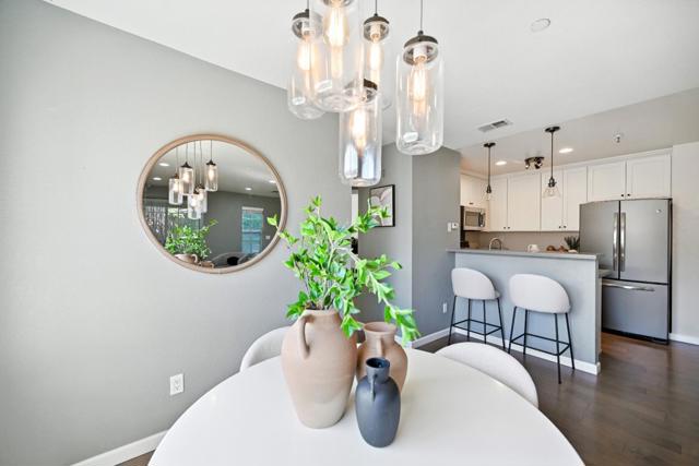 984 Belmont Terrace, Sunnyvale CA: https://media.crmls.org/mediaz/65d90635-01c1-44a1-91ad-9fae962c0f4c.jpg