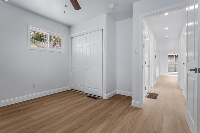 Image 22 of 35 For 158 Baxter St.