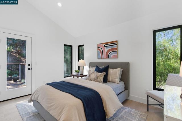 189 Rudgear Drive, Walnut Creek CA: https://media.crmls.org/mediaz/65da2152-c140-4713-9bd8-57b108214524.jpg