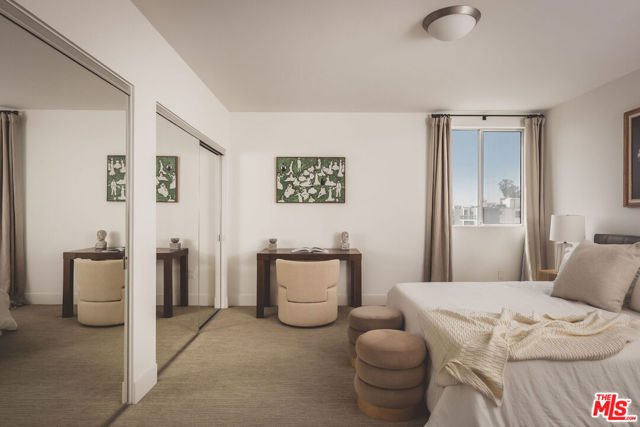118 N Kings Road, Los Angeles CA: https://media.crmls.org/mediaz/65da340e-50e8-411a-8187-00d7e3921eb1.jpg