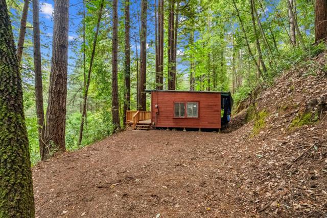 1741 Gold Gulch Road, Felton CA: https://media.crmls.org/mediaz/65daee5f-dc35-41e2-b9e6-8519641bc7d8.jpg