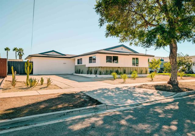 8343 San Carlos Drive, San Diego CA: https://media.crmls.org/mediaz/65db0921-b266-40a8-83b3-679d9d712673.jpg
