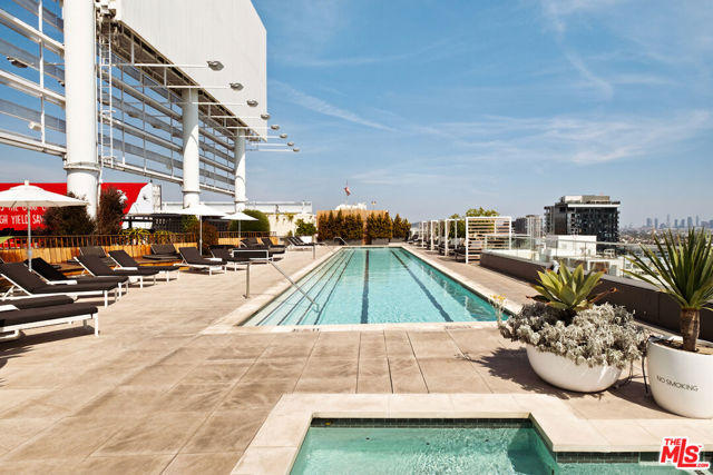 6250 Hollywood Boulevard, Los Angeles CA: https://media.crmls.org/mediaz/65db3855-b666-4f84-9e30-22c6f0da7775.jpg