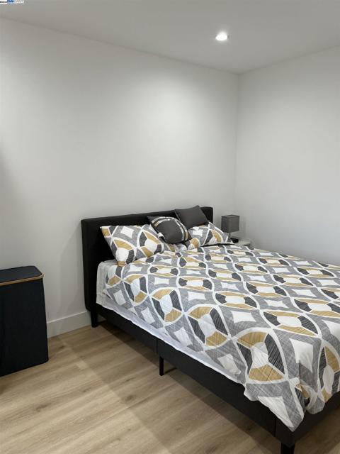 Image 22 of 59 For 2636 3rd St  
