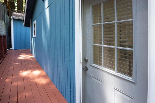 17981 Ogallala Warpath Road, Los Gatos CA: https://media.crmls.org/mediaz/65dbaf8a-c4a2-4257-80d6-9cda414bac37.jpg
