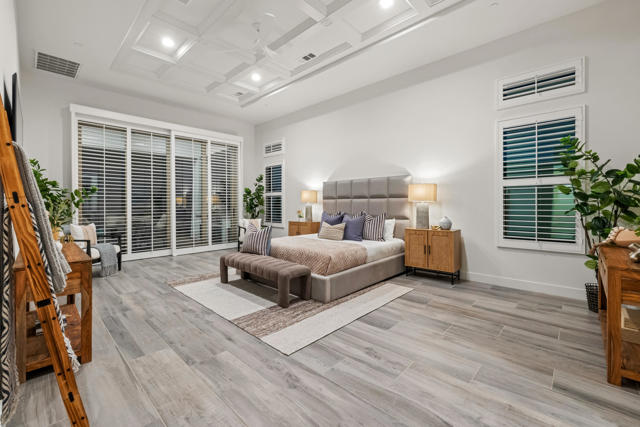 81350 Merv Griffin Way, La Quinta CA: https://media.crmls.org/mediaz/65de5c04-a59f-40da-b2b8-e26dc28b7dd4.jpg