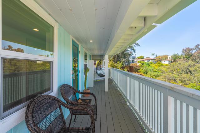 3554 56 Sydney Place, San Diego CA: https://media.crmls.org/mediaz/65deaf68-2d41-473a-98b0-0d3d0310e44e.jpg