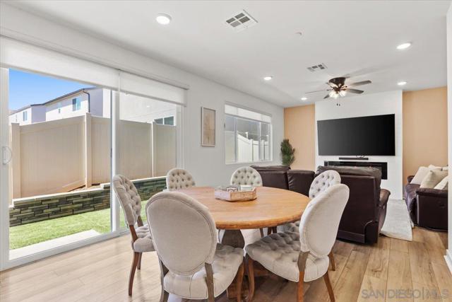 108 Lipizzan Ln, Fallbrook CA: https://media.crmls.org/mediaz/65deec8f-d261-4d46-8734-f271cee0a6d6.jpg