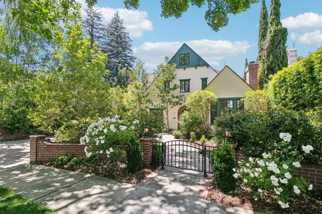 1716 Fulton Street, Palo Alto CA: https://media.crmls.org/mediaz/65dfa0ef-7b7a-4469-99fc-11c107be9367.jpg