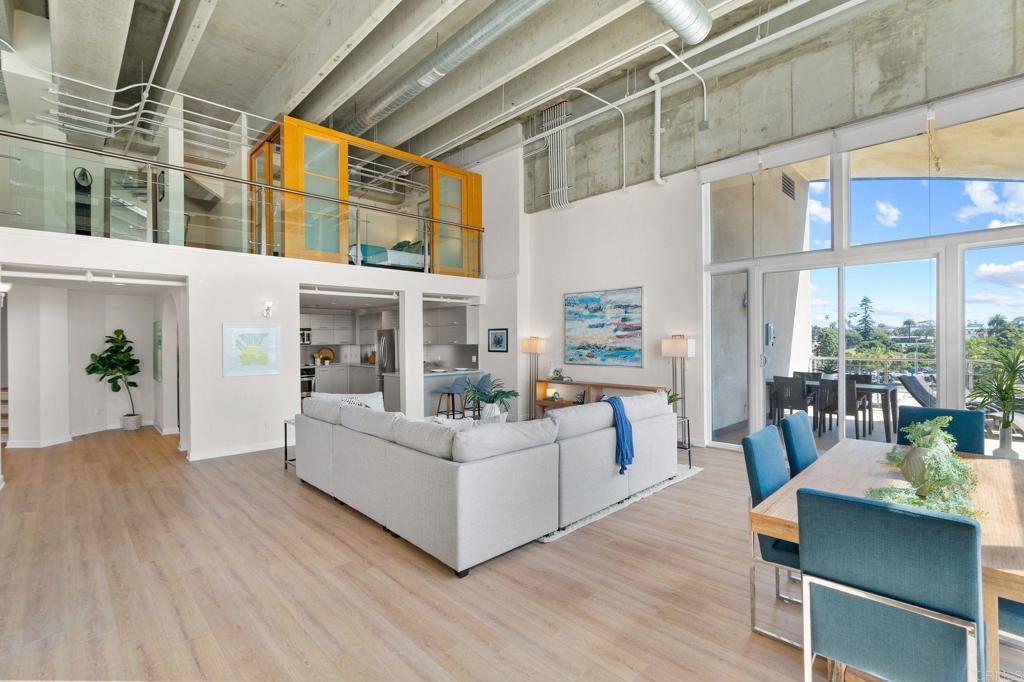 550 Seagaze Drive - photo 8