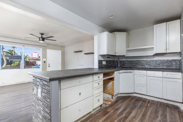 4539 Gila Ave, San Diego CA: https://media.crmls.org/mediaz/65e0351f-4ecc-42c0-84a1-efc3ebf81a9d.jpg