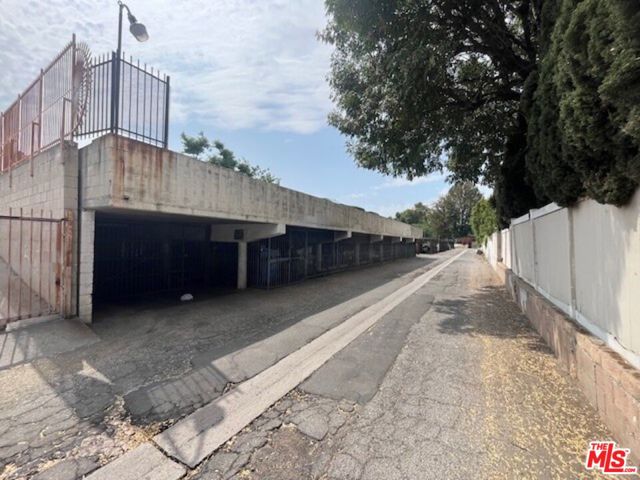 8567 Balboa Boulevard, Northridge CA: https://media.crmls.org/mediaz/65e1c638-0549-4f9a-8deb-7777f5b8e3d5.jpg