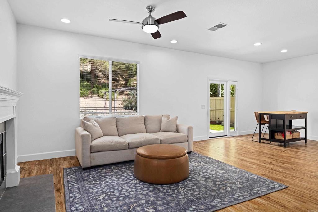 765 Avenida Abeja - photo 14