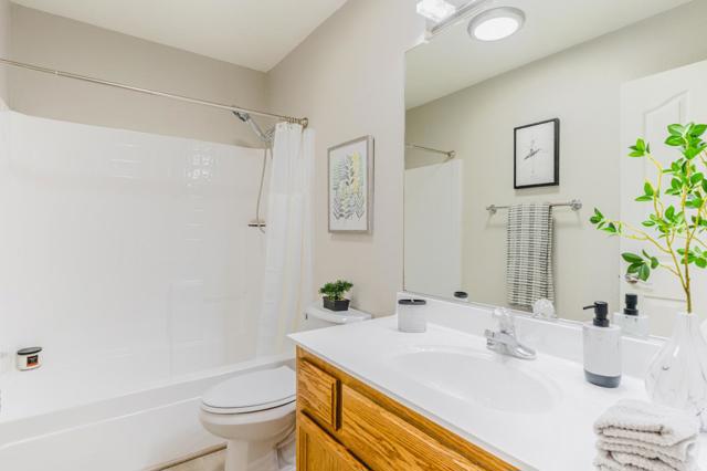 140 Johnson Street, Wheatland CA: https://media.crmls.org/mediaz/65e65427-1d29-4fef-8264-18e2e7ba8b90.jpg