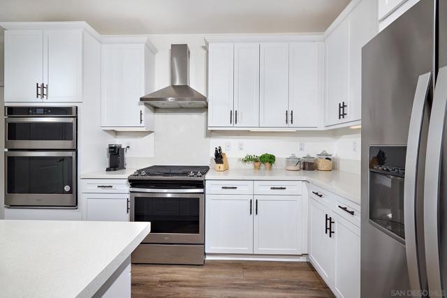 13070 Olympus Cir, Poway CA: https://media.crmls.org/mediaz/65e697af-e101-463e-b17b-230687bf93d6.jpg