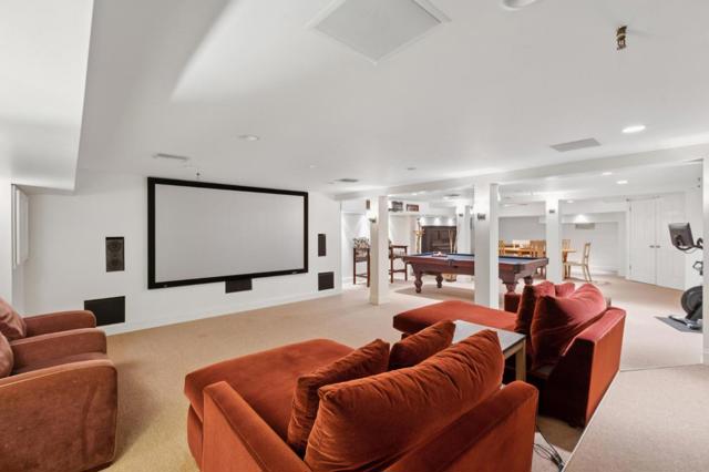 900 University Avenue, Palo Alto CA: https://media.crmls.org/mediaz/65e6c5f5-3ced-4f88-8d06-1739ca8b8500.jpg